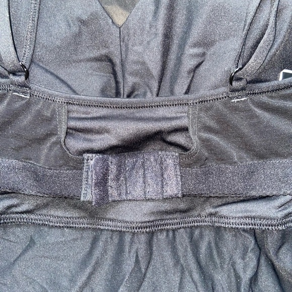 COCO REEF Bra Sized Tankini top swimwear - Picture 13 of 15